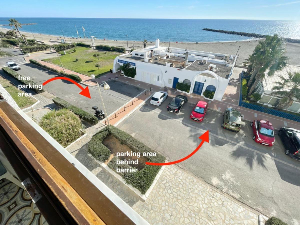 Primera Linea De Playa De Martina Almerimar Zewnętrze zdjęcie